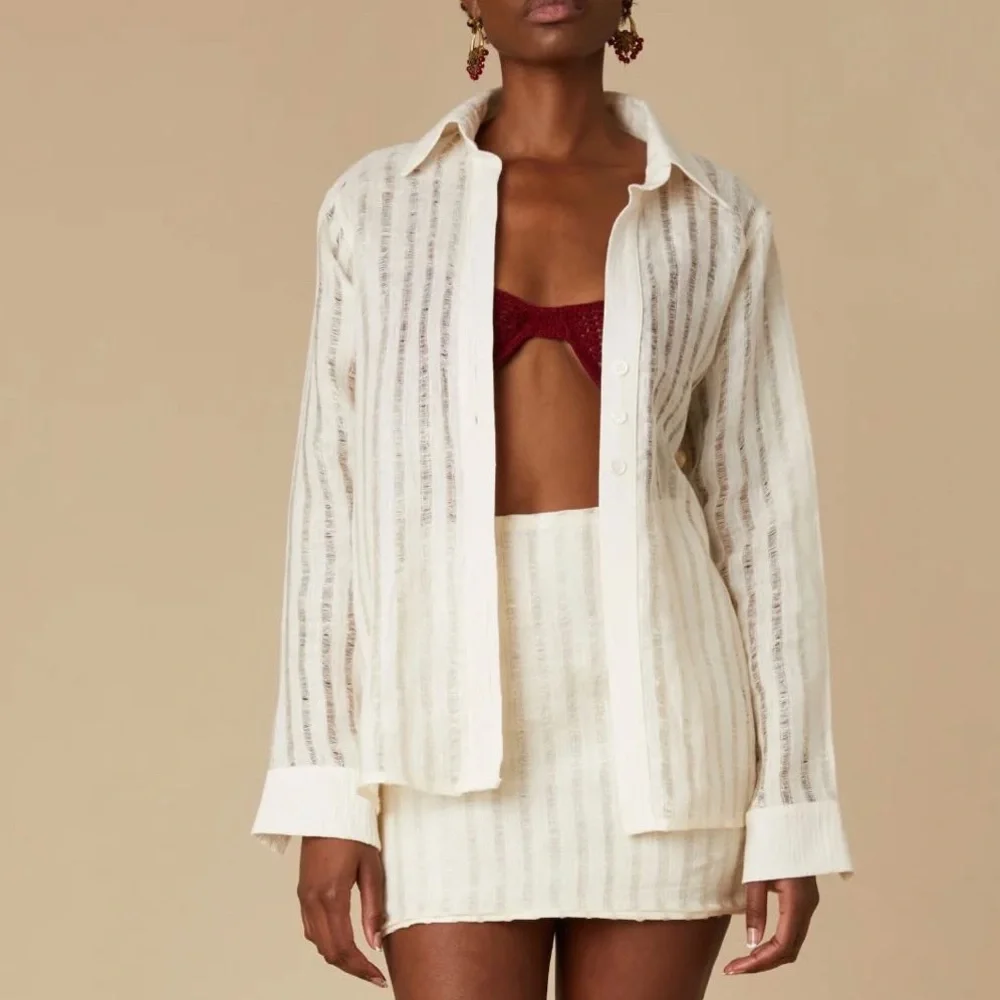 Savannah Morrow Linen button down top - Picture 1 of 4